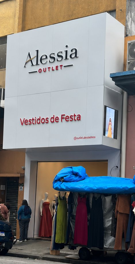 Fachada da Alessia Outlet — Rua José Paulino, 140, Bom Retiro